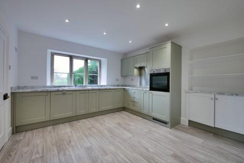 3 bedroom cottage to rent, Hatherop Road, Coln St. Aldwyns, GL7