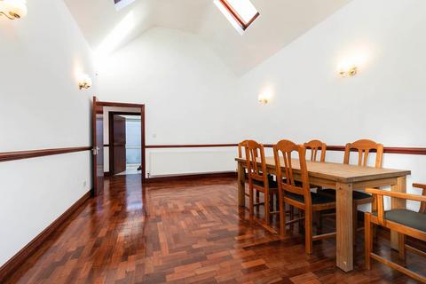 1 bedroom flat to rent, Wotton Road, London NW2