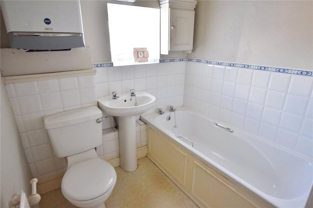 Bath/Shower Room