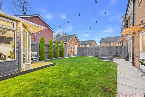 undefined, Maes Gwyrdd, Gwersyllt, Wrexham