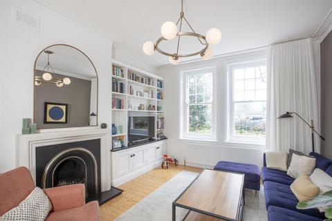 2 bedroom flat for sale, Cormont Road, Camberwell, SE5