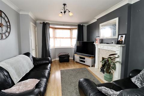2 bedroom terraced house to rent, Centurion Walk Market Weighton York