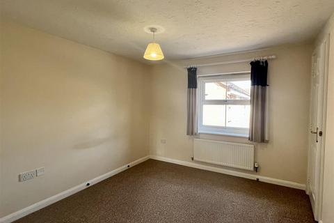 undefined, 20 Rees Close Market WeightonYork
