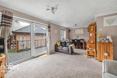 3 bedroom semi-detached house for sale, Five Bells Lane, Rochester