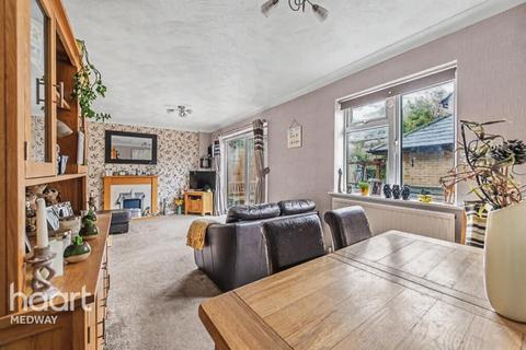 3 bedroom semi-detached house for sale, Five Bells Lane, Rochester