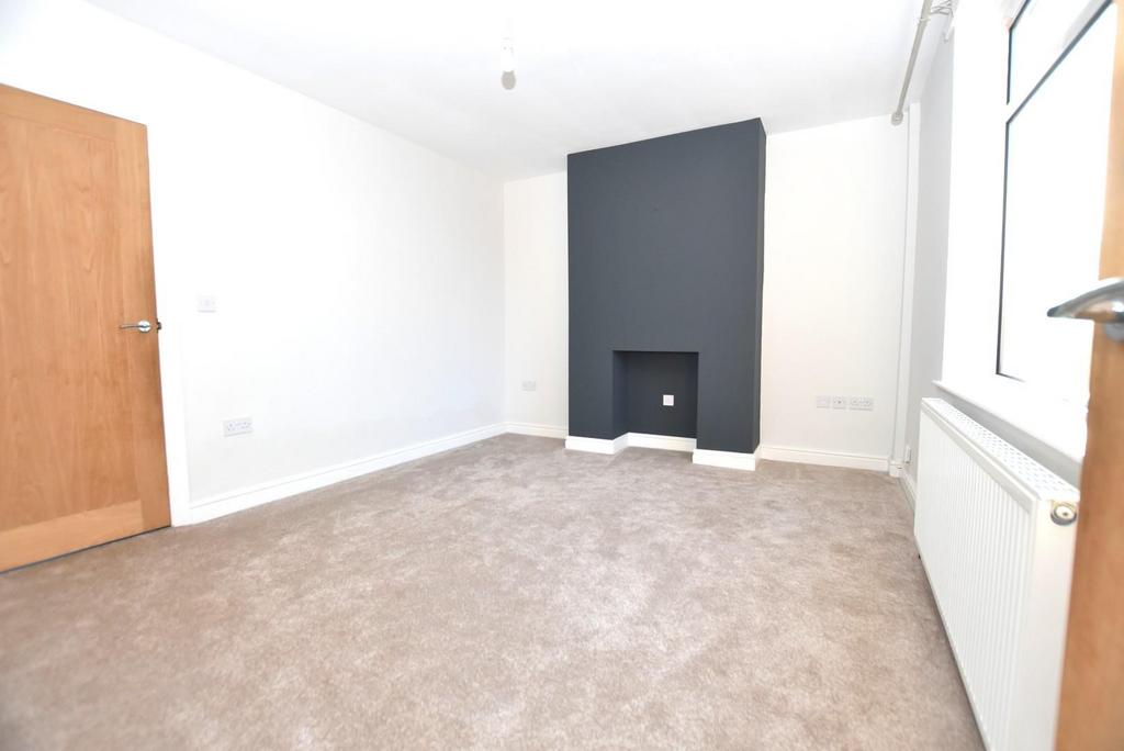Living room 2.jpg