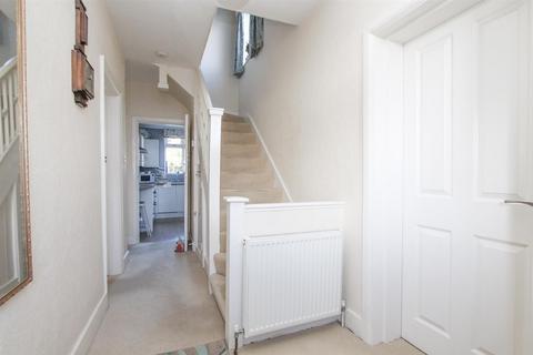undefined, Harrow Road, Carshalton SM5