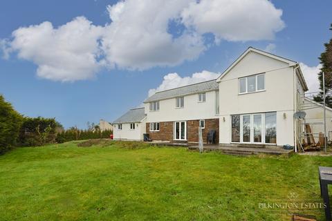 24 bedroom detached house for sale, Tudor Lodges, Looe PL13