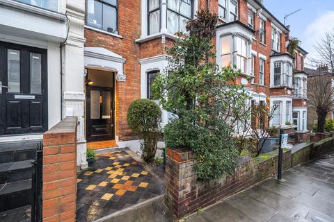 2 bedroom flat for sale, Northwood Road, Highgate, London, N6