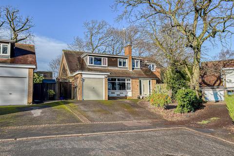 4 bedroom detached house for sale, Lea Close, Ravenshead, Nottingham