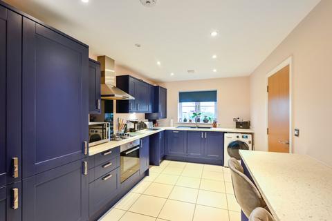 4 bedroom detached house for sale, Church Lane, New Romney, Kent, TN28