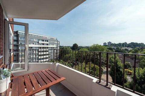 3 bedroom apartment for sale, 115 Victoria Drive, Wimbledon SW19