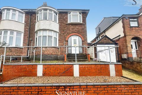 4 bedroom semi-detached house to rent, Leicester LE5
