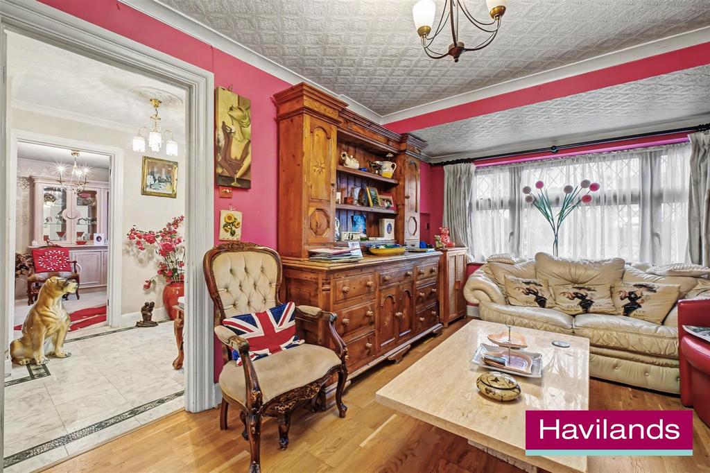 Brycedale Crescent N14 7 EX-19.jpg