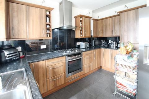 3 bedroom end of terrace house for sale, Old Farm Road, West Midlands B33
