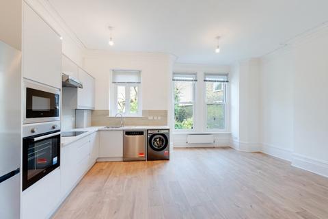 1 bedroom apartment to rent, Primrose Gardens, Belsize Park, NW3