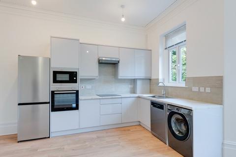 1 bedroom apartment to rent, Primrose Gardens, Belsize Park, NW3