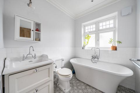 4 bedroom semi-detached house for sale, Glennie Road, West Norwood, London, SE27