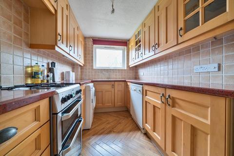 undefined, Bovingdon, Hertfordshire, HP3