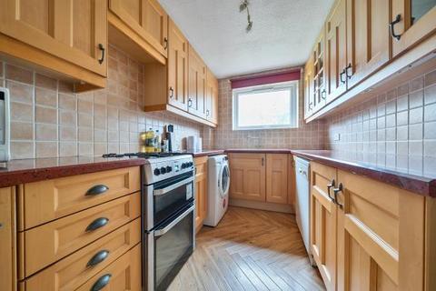 2 bedroom apartment for sale, The Bourne, Bovingdon, Hemel Hempstead