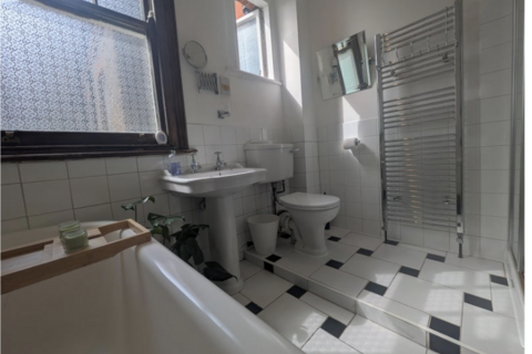 undefined, Cannon Hill, London N14