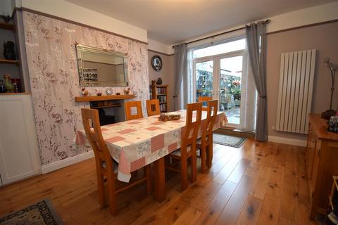 5 bedroom terraced house for sale, Sunderland Road, South Shields