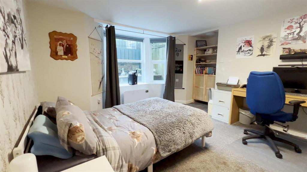 161 Sunderland Road, basement phoro.jpeg