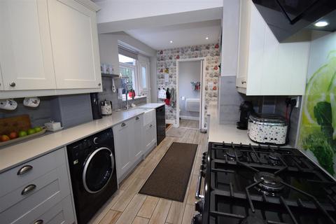 5 bedroom terraced house for sale, Sunderland Road, South Shields