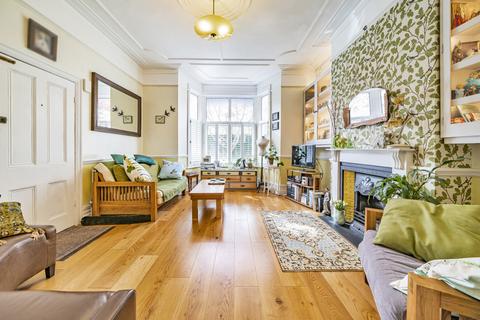1 bedroom flat to rent, Third Avenue, W3