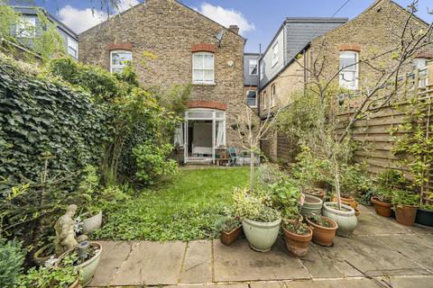 1 bedroom flat to rent, Third Avenue, W3