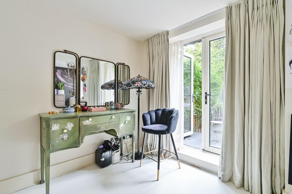 Dressing room