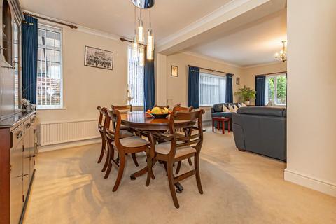 undefined, Totternhoe Road, Dunstable
