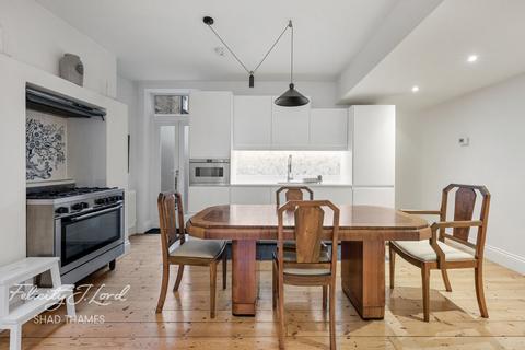 2 bedroom apartment for sale, Aquinas Street, SE1