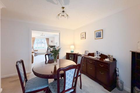 4 bedroom detached house for sale, Patreane Way, Cardiff, CF5