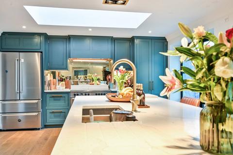 undefined, Tilehouse Road, Guildford, GU4