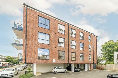 Etwell Place, Surbiton KT5
