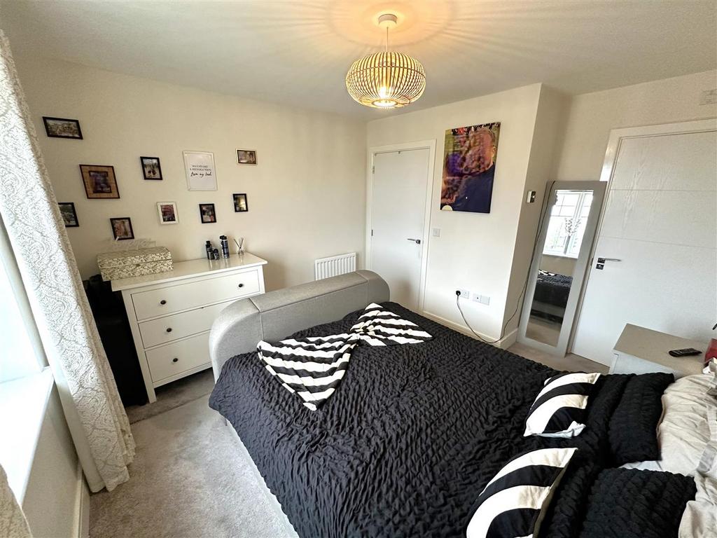 Bedroom One Into En-Suite 137