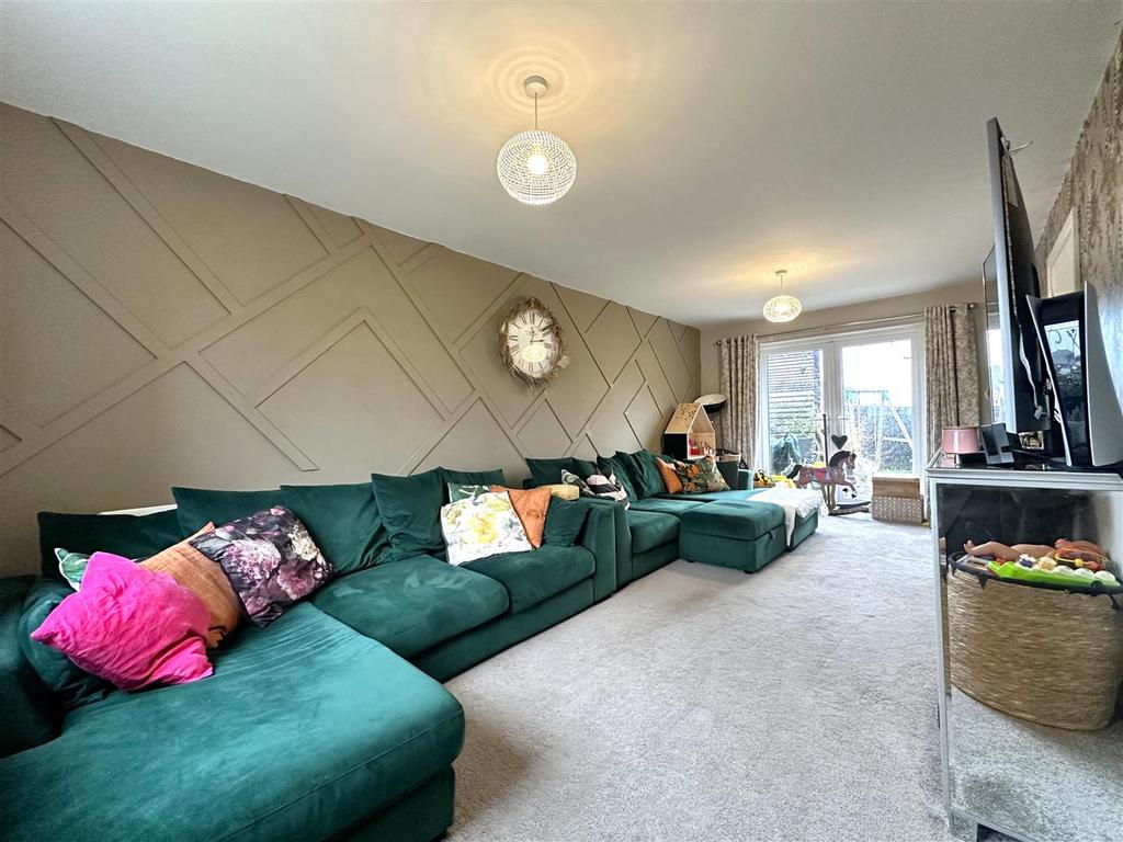 Large Living Room 175