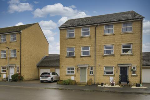 4 bedroom semi-detached house for sale, Avenue De Gien, Malmesbury, Wiltshire, SN16
