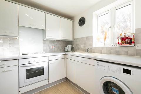 1 bedroom apartment to rent, Riffel Road, London NW2