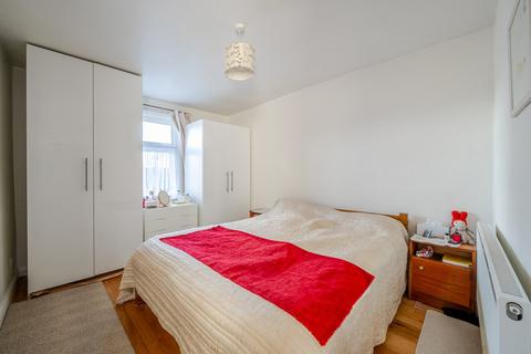 2 bedroom flat for sale, East Dulwich Road, East Dulwich, London, SE22
