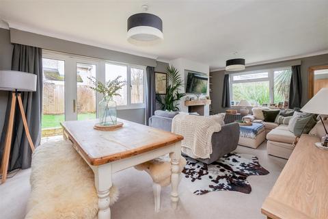 undefined, Meon Road, Mickleton