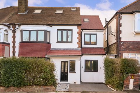 undefined, Highview Road, Ealing, London, W13