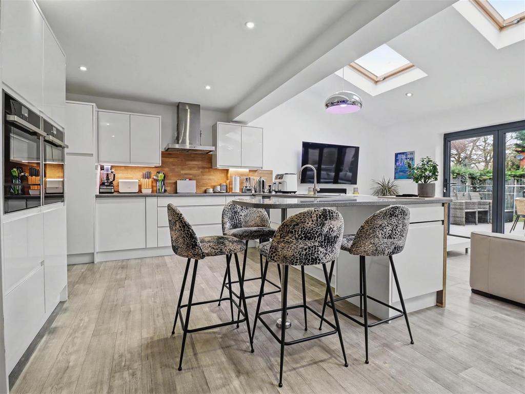 Kitchen area