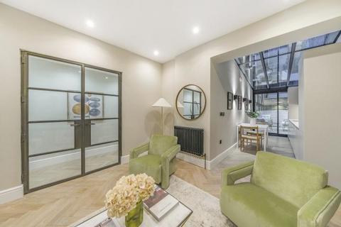 undefined, Alderney Street, London, SW1V