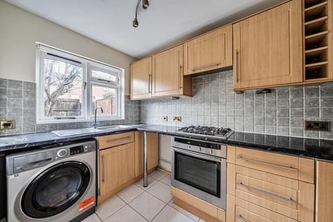 undefined, Gables Close, Lee, SE12