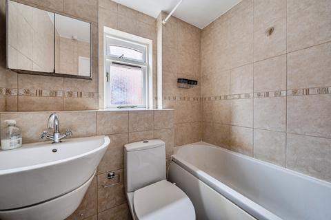 undefined, Gables Close, Lee, SE12