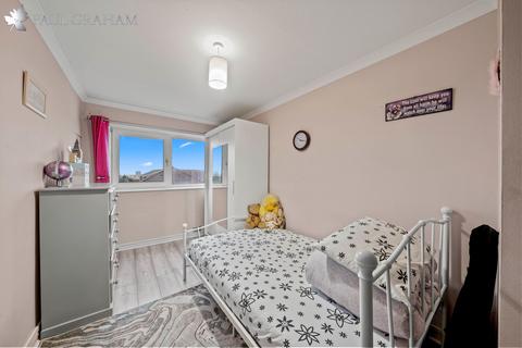 2 bedroom apartment for sale, Marchmont Road, Wallington