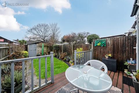 undefined, Arlington Drive, Carshalton