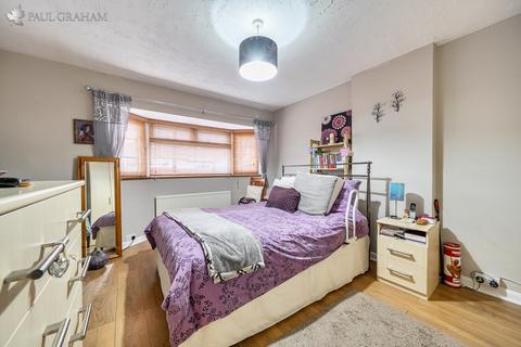 undefined, Arlington Drive, Carshalton